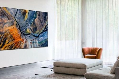 Samsung và LG đang cạnh tranh khốc liệt trên thị trường TV toàn cầu