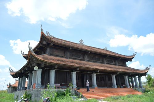 Thông tin nấm mọc tại cột chánh điện Thiền viện Trúc Lâm trị 'bá bệnh' chỉ là đồn thổi