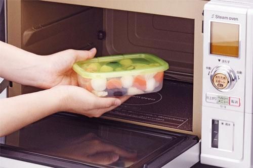 Không muốn mắc ung thư thì đừng cho những thực phẩm này vào lò vi sóng, cẩn thận kẻo biến đồ ăn thành 'thuốc độc'