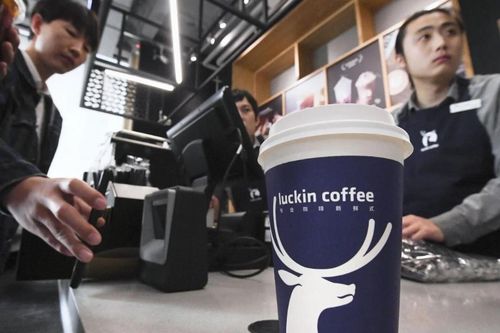 'Starbucks Trung Quốc' tống cổ CEO vì scandal khai khống doanh thu