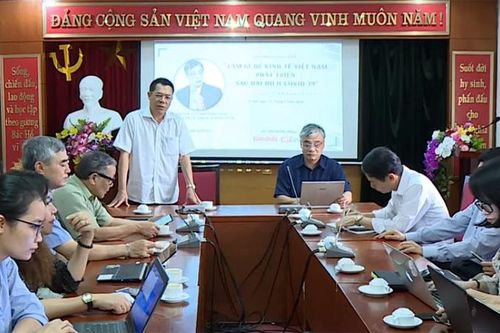 Làm gì để kinh tế Việt Nam phát triển sau dịch Covid-19?