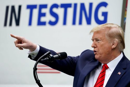 Tổng thống Trump đe dọa áp thuế mới đối với các công ty sản xuất bên ngoài nước Mỹ