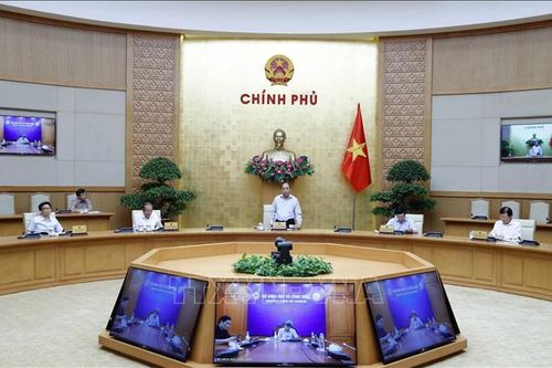 Thủ tướng chủ trì họp Thường trực Chính phủ đánh giá phòng, chống dịch COVID-19