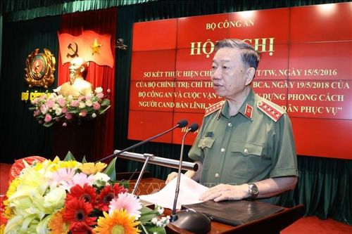 Tạo chuyển biến trong công tác xây dựng Đảng, xây dựng lực lượng Công an nhân dân