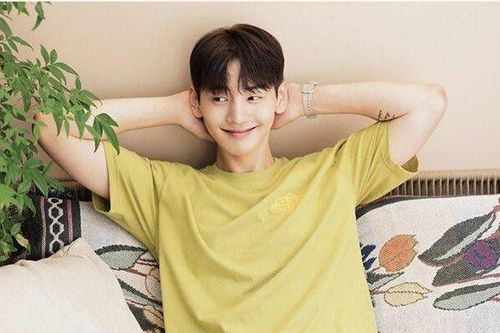 Nam diễn viên Park Ji Hoon vừa qua đời ở tuổi 31 vì bệnh ung thư dạ dày