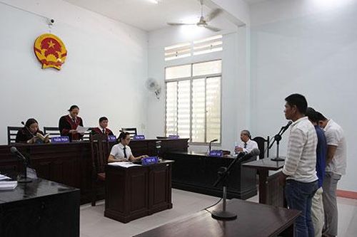Giảm án cho nhóm môi giới, chứa mại dâm