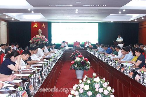 Hội nghị cán bộ chủ chốt tỉnh