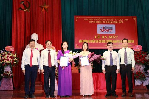 Ra mắt văn phòng đại diện Tạp chí điện tử Đồng hành Việt tại Thái Nguyên