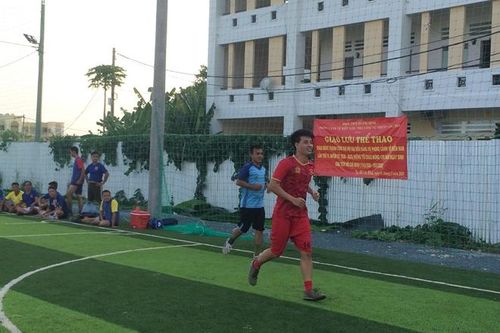 Sôi nổi hoạt động thể thao chào mừng sinh nhật Bác