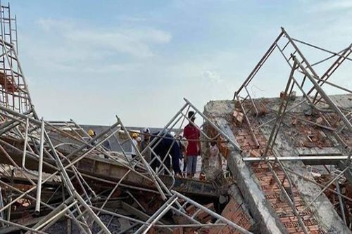 Mất vài tuần để điều tra nguyên nhân sập tường khiến 10 người chết ở Đồng Nai