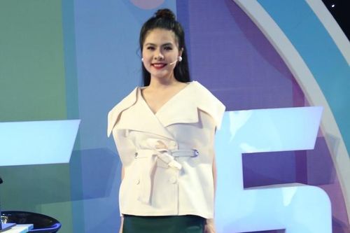 Vân Trang viết thư mỗi khi căng thẳng với chồng