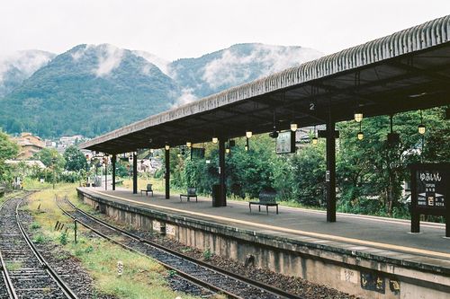 Nhật Bản và những ga tàu gây thương nhớ