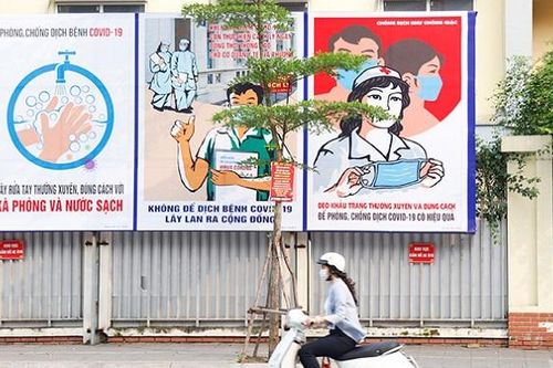 Bí quyết khen ngợi, phê bình giảm áp lực cho trẻ đẩy lùi COVID-19