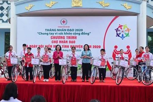 Chợ Nhân đạo và Ngày hội hiến máu tình nguyện-Trao đi yêu thương năm 2020
