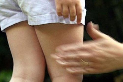 Truy tố nhân viên khách sạn dâm ô với nhiều bé gái
