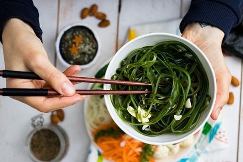 6 thực phẩm lành mạnh nhưng ăn nhiều lại gây độc cho cơ thể