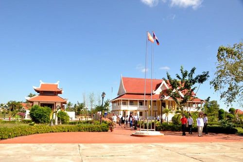 Tháng Năm về Xiềng Vang nhớ Bác