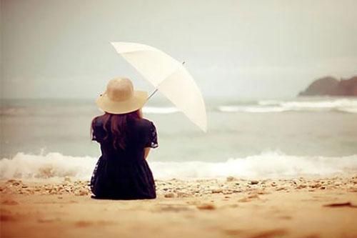 Anh luôn mong tôi có bạn trai nhưng chẳng chịu buông tay