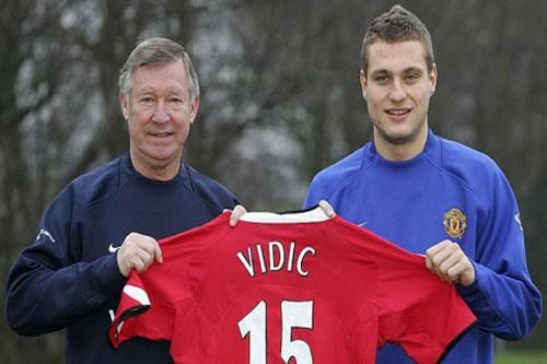 Nemanja Vidic - 'bức tường thép' của M.U