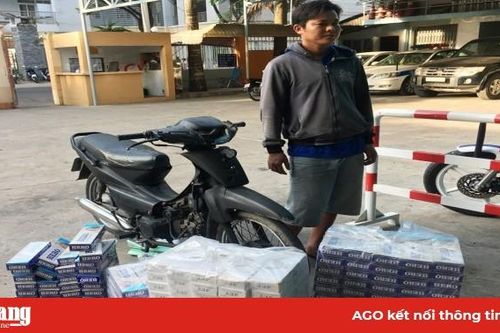 Chở thuốc lá lậu gặp lực lượng chức năng bỏ chạy