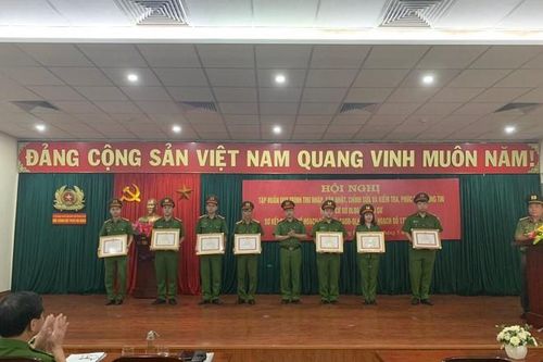 Tập huấn cho lực lượng CSKV về quy định trong cơ sở dữ liệu quốc gia về dân cư