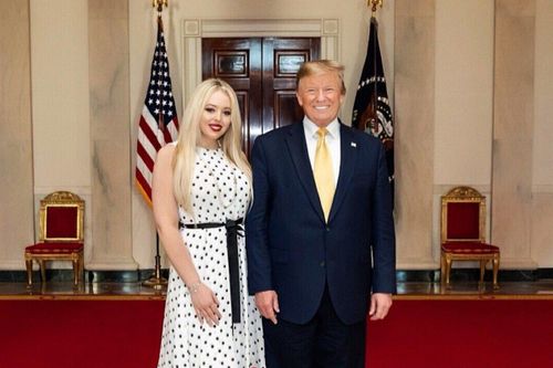 Những điều ít biết về cô con gái bí ẩn nhất của Tổng thống Trump