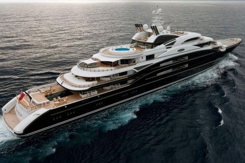 Du thuyền trị giá 500 triệu USD của Bin Salman