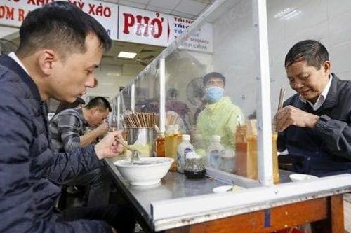 Báo Australia: Cách tiếp cận 'búa tạ' làm nên thành công gây 'sốc' của Việt Nam trong phòng chống Covid-19