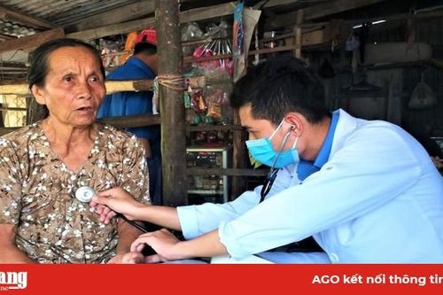 Châu Đốc tổ chức Ngày hội 'Thầy thuốc trẻ làm theo lời Bác'