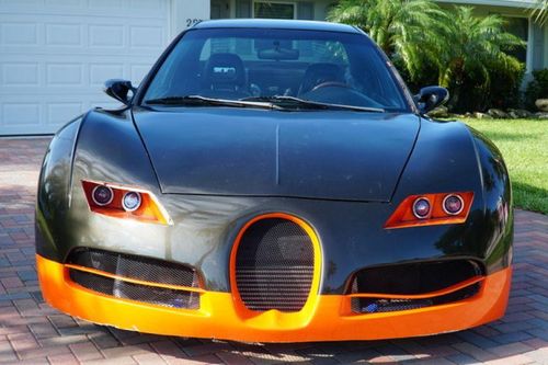 Choáng với 'siêu xe' Bugatti Veyron rao bán chỉ hơn 100 triệu đồng