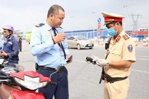 Xử lý gần 14 nghìn trường hợp vi phạm Luật Giao thông trong ngày thứ 2 ra quân