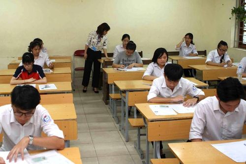 Sau một tuần học sinh tại Hà Nội đi học trở lại: Dạy học bảo đảm chất lượng, an toàn