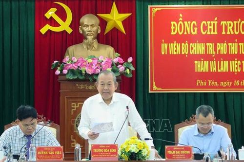 Phú Yên đẩy mạnh thu hút các nguồn vốn đầu tư, tiết kiệm chi