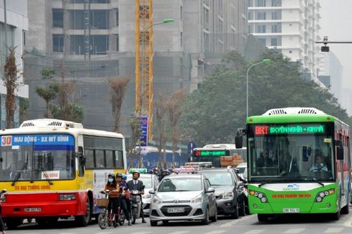Thống nhất điều chỉnh tăng tiền lương với lái xe buýt thường và buýt nhanh BRT