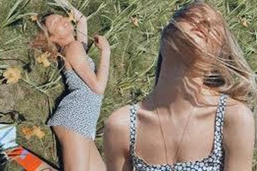 'Biểu tượng sắc đẹp Nam Phi' tung ảnh sexy đầy mê hoặc