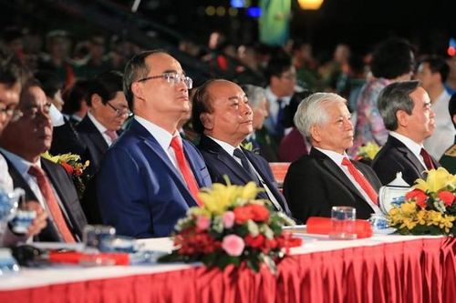 Lãnh đạo Đảng, Nhà nước dự cầu truyền hình 'Hồ Chí Minh - Sáng ngời ý chí Việt Nam'