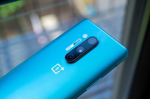 Thực hư chiếc smartphone có thể chụp xuyên thấu quần áo và đồ vật