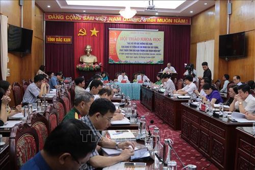 Vận dụng tư tưởng Hồ Chí Minh vào xây dựng, phát triển tỉnh Bắc Kạn hiện nay