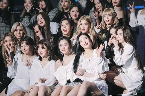 Hội visual Twice - Black Pink - Red Velvet đụng độ trong tháng 6