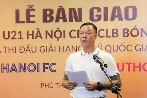 Bầu Hiển - Người làm bóng đá 'kỳ tài'