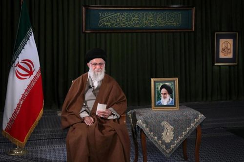 Lãnh tụ tối cao Iran: Người Mỹ sẽ bị trục xuất khỏi Iraq, Syria