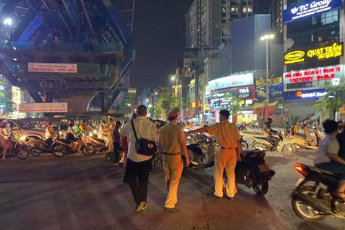 Cháu bé 1 tuổi tử vong sau tai nạn giao thông