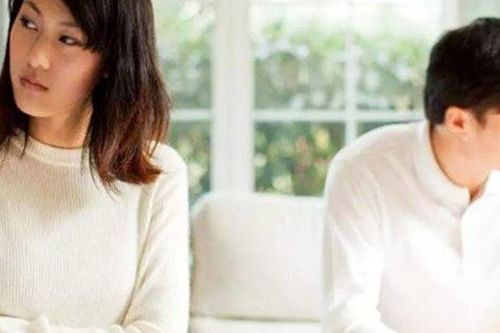 Những hành động hằng ngày của đàn ông trực tiếp phá hoại hôn nhân mà họ vẫn nghĩ 'Vợ mình có sao đâu'