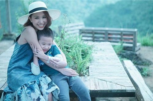Bà mẹ đơn thân Vân Hugo nhận lời cầu hôn sau 8 năm ly hôn