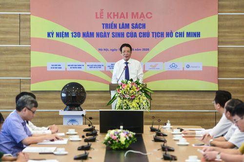 Sách, tài liệu quý về Bác được giới thiệu trực tuyến đến độc giả