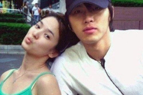 Song Hye Kyo tiếp tục lộ bằng chứng quay lại với Hyun Bin