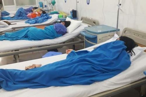 25 người nhập viện cấp cứu sau khi ăn cùng một quán kem trứng