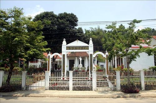Tấm lòng hướng về Chủ tịch Hồ Chí Minh của vợ chồng cựu chiến binh ở Bắc Trà My