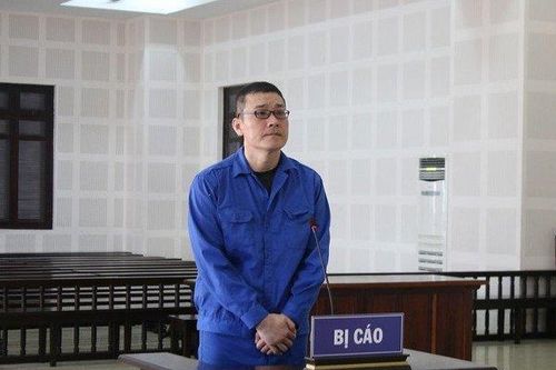 Đối tượng người Hàn Quốc lãnh án vì mang dao gây rối sau khi dùng ma túy