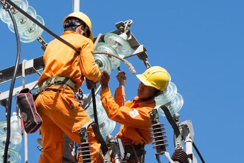 EVNCPC: Đảm bảo cấp điện cho Kỳ họp thứ 9 Quốc hội khóa XIV tại miền Trung – Tây Nguyên